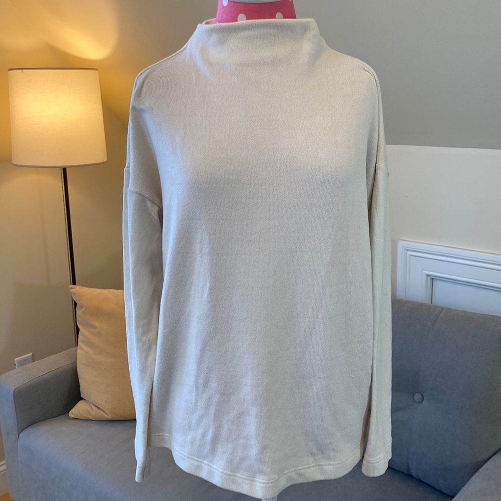 Uniqlo Cream Mock Neck Long Sleeve Top